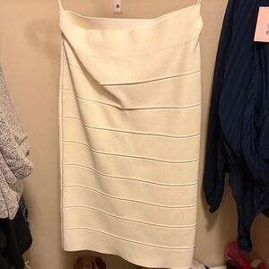 BCBGMaxAzria white Ribbed Midi Skirt